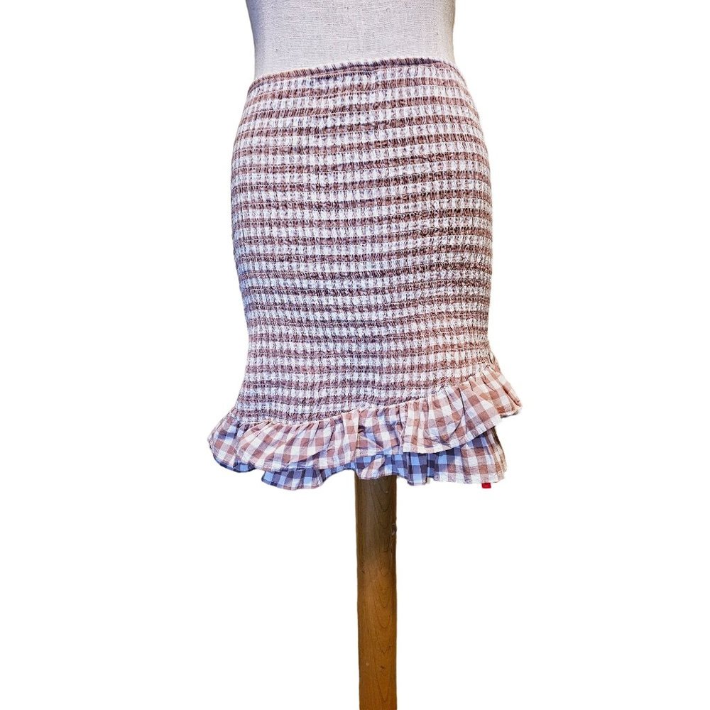 Kendall and Kylie ruffle hem smoched mini skirt‎ size Medium checkered tan